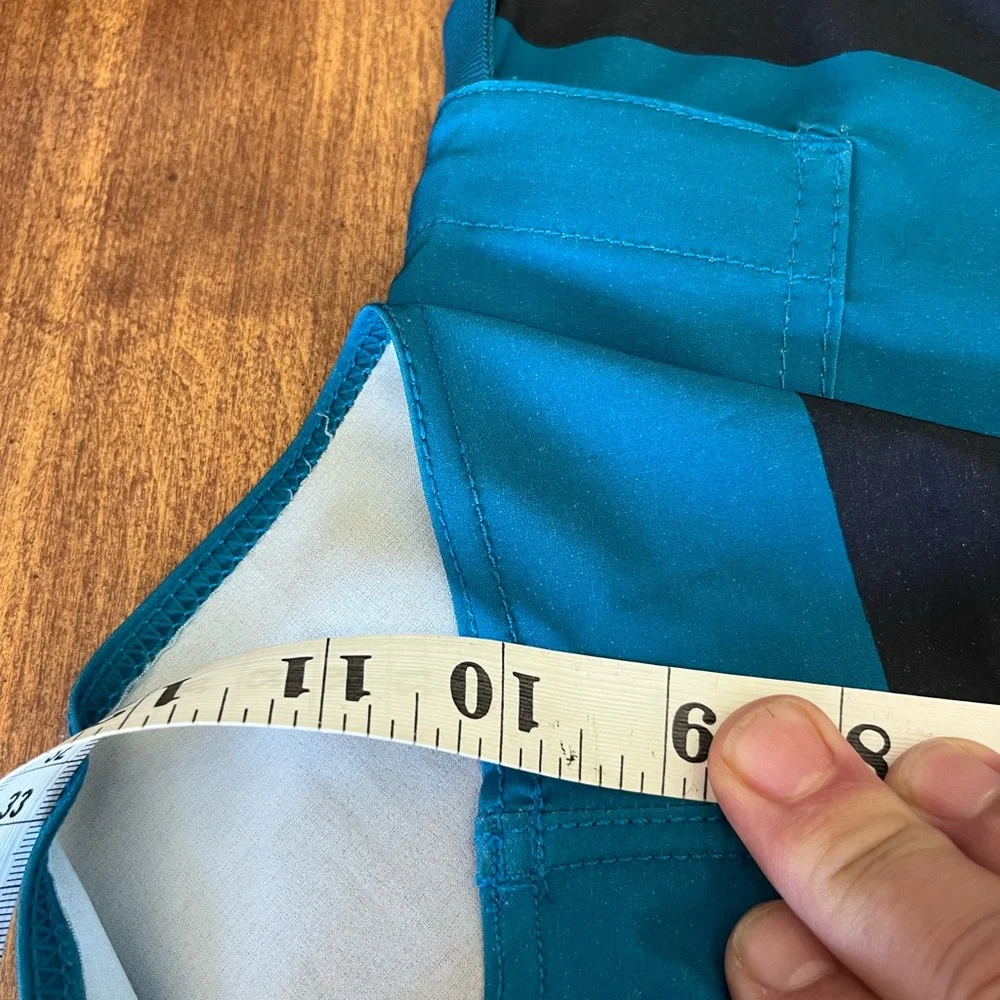 RVCA Blue and Black Board Shorts with Bold Stripes mens 34 - Picture 11 of 12